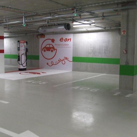 Apartmanhaz Soho غيور المظهر الخارجي الصورة