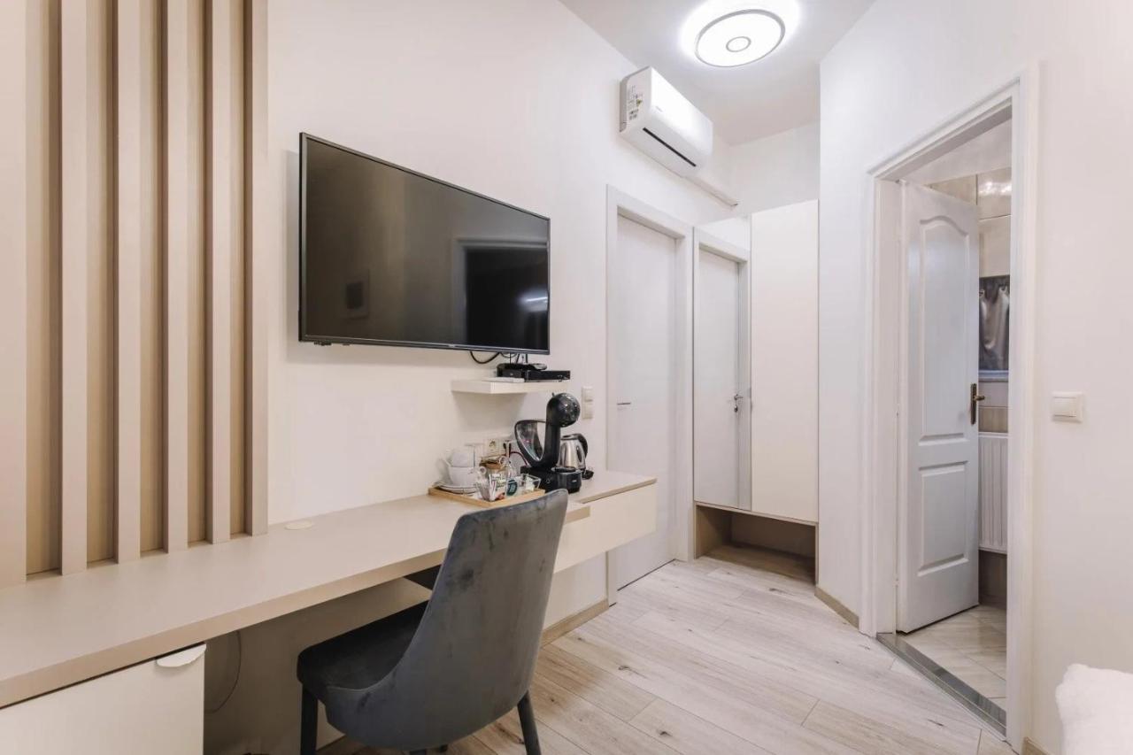 Apartmanhaz Soho غيور المظهر الخارجي الصورة