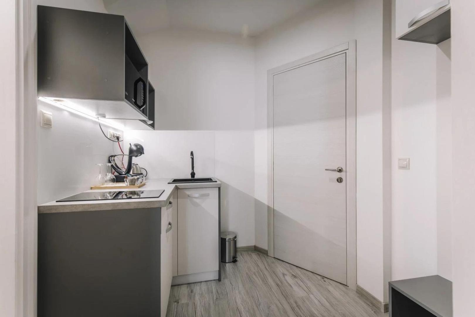 Apartmanhaz Soho غيور المظهر الخارجي الصورة