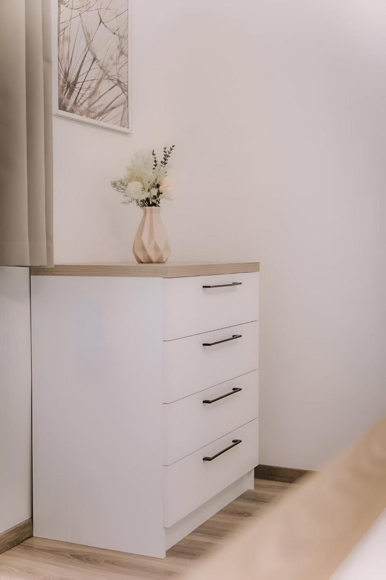 Apartmanhaz Soho غيور المظهر الخارجي الصورة
